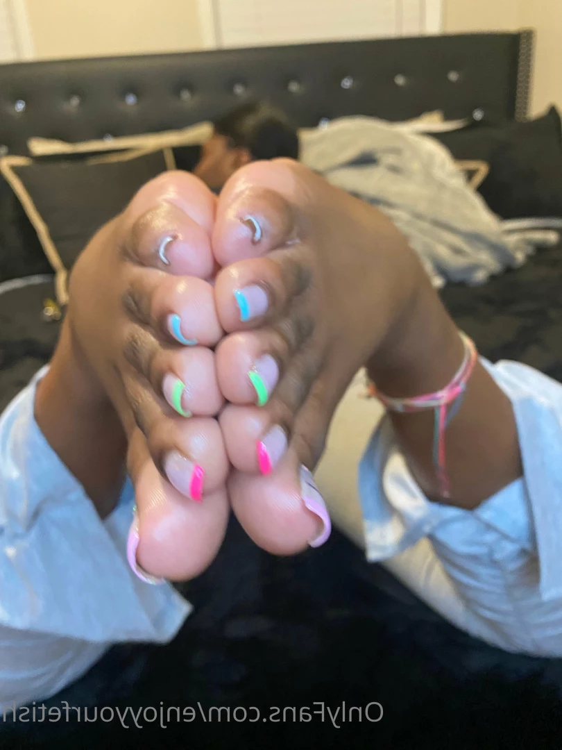 THE FOOT WORSHIP LEGEND [ enjoyyourfetish ] Onlyfans leaked photo 7340336 on Hotleaks.tv