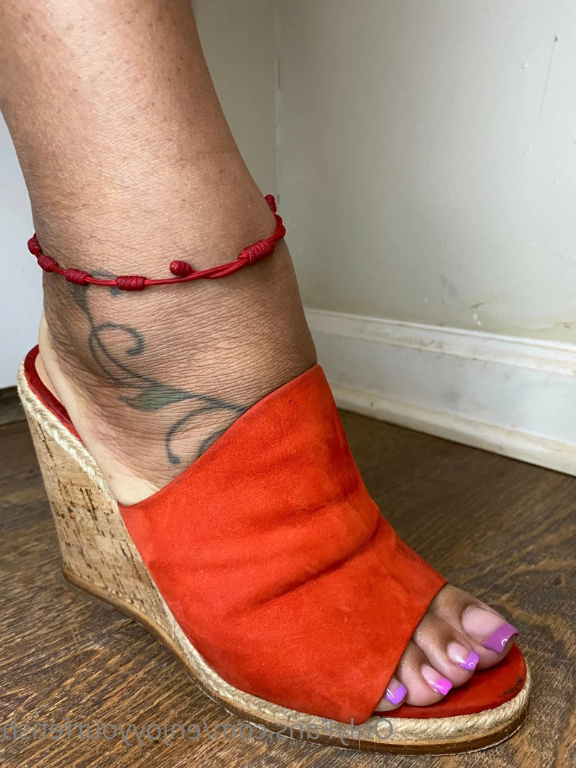 THE FOOT WORSHIP LEGEND [ enjoyyourfetish ] Onlyfans leaked photo 7341168 on Hotleaks.tv