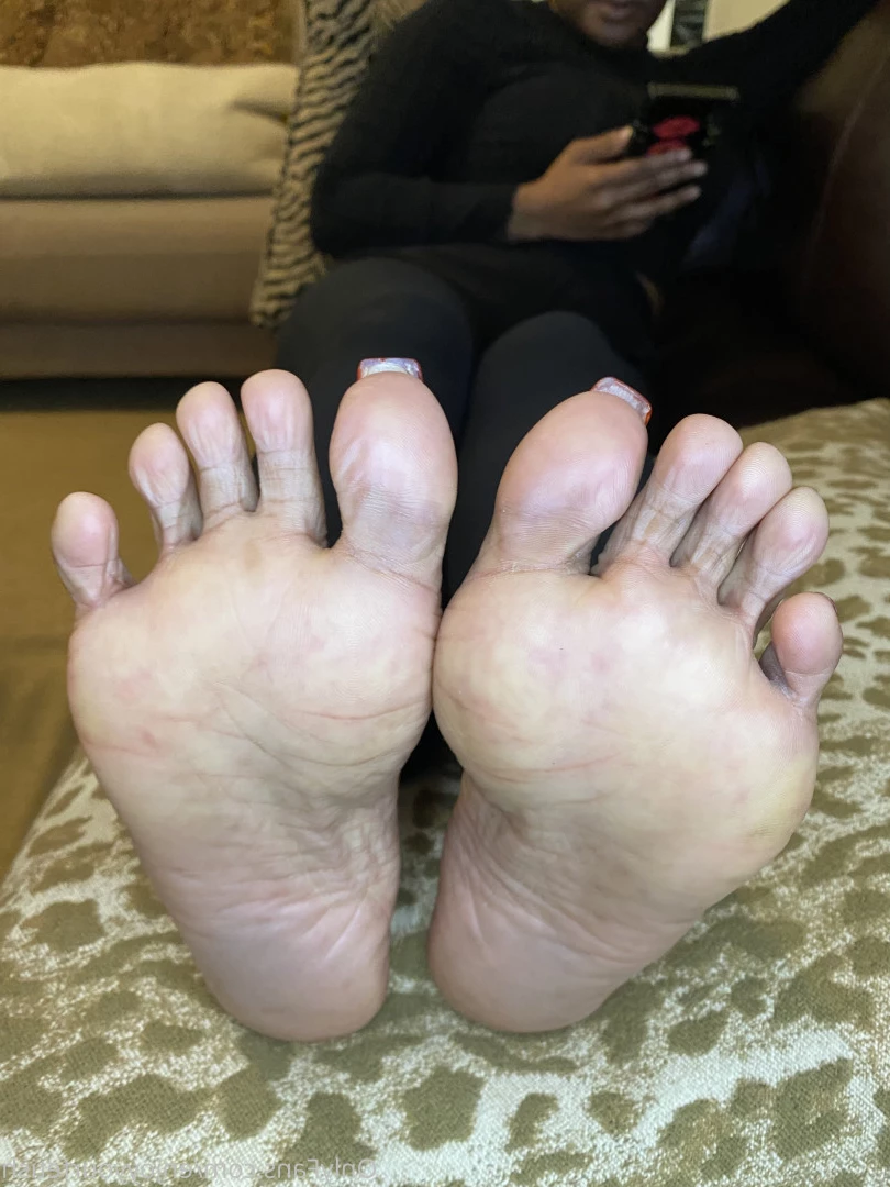 THE FOOT WORSHIP LEGEND [ enjoyyourfetish ] Onlyfans leaked photo 7345766 on Hotleaks.tv