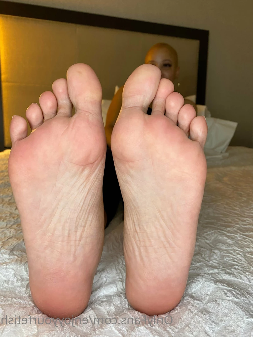 THE FOOT WORSHIP LEGEND [ enjoyyourfetish ] Onlyfans leaked photo 7347884 on Hotleaks.tv