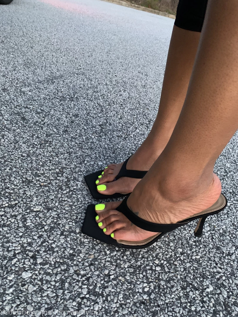 THE FOOT WORSHIP LEGEND [ enjoyyourfetish ] Onlyfans leaked photo 7351798 on Hotleaks.tv