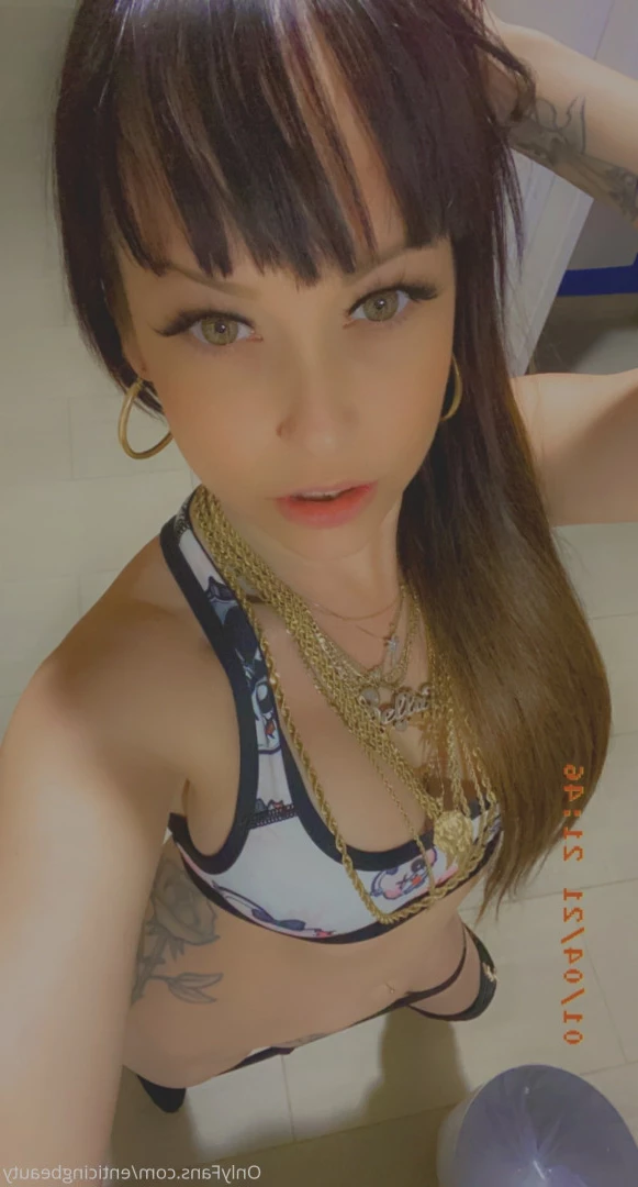 Della [ enticingbeauty ] Onlyfans leaked photo 7517887 on Hotleaks.tv