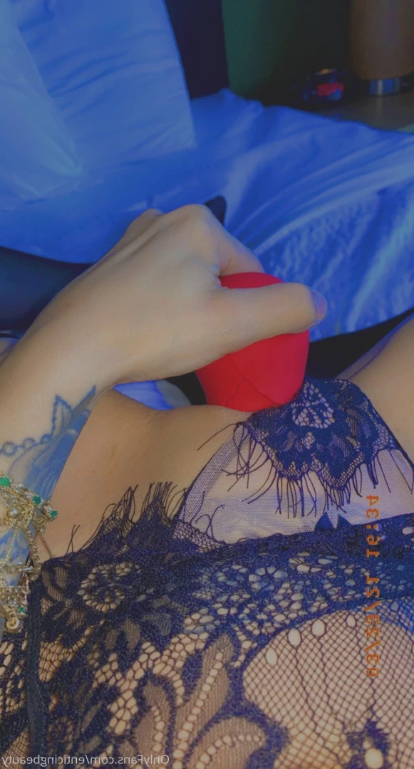 Della [ enticingbeauty ] Onlyfans leaked photo 7521702 on Hotleaks.tv
