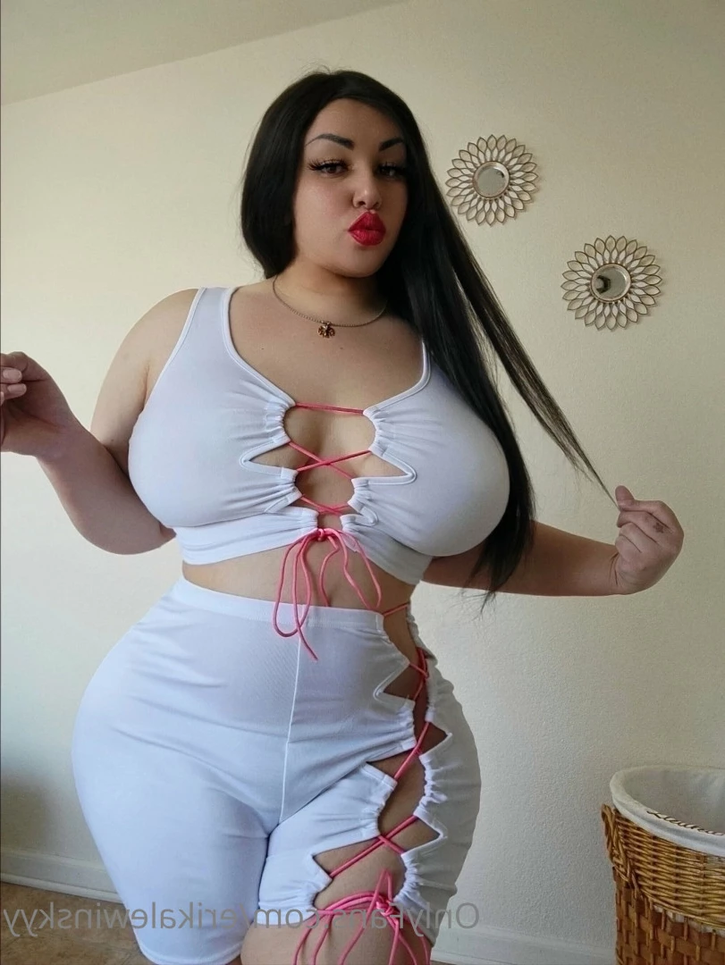Erika Lewinsky [ erikalewinskyy ] Onlyfans leaked photo 7663612 on Hotleaks.tv