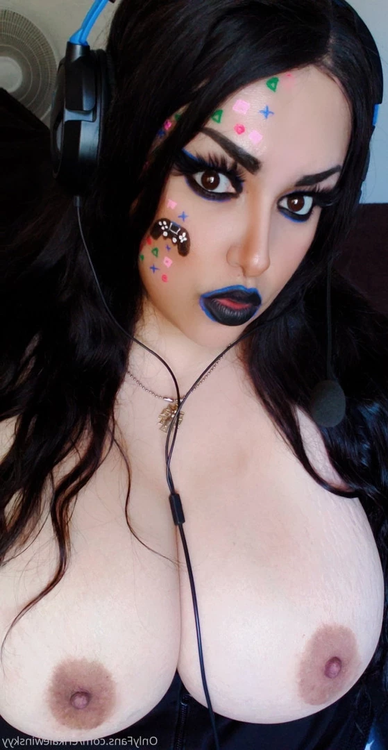 Erika Lewinsky [ erikalewinskyy ] Onlyfans leaked photo 7663910 on Hotleaks.tv