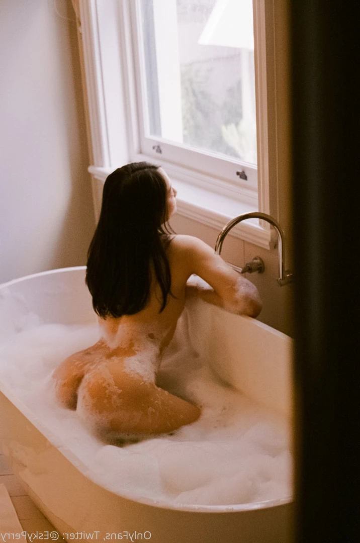 Perry [ eskyperry ] Onlyfans leaked photo 7673618 on Hotleaks.tv