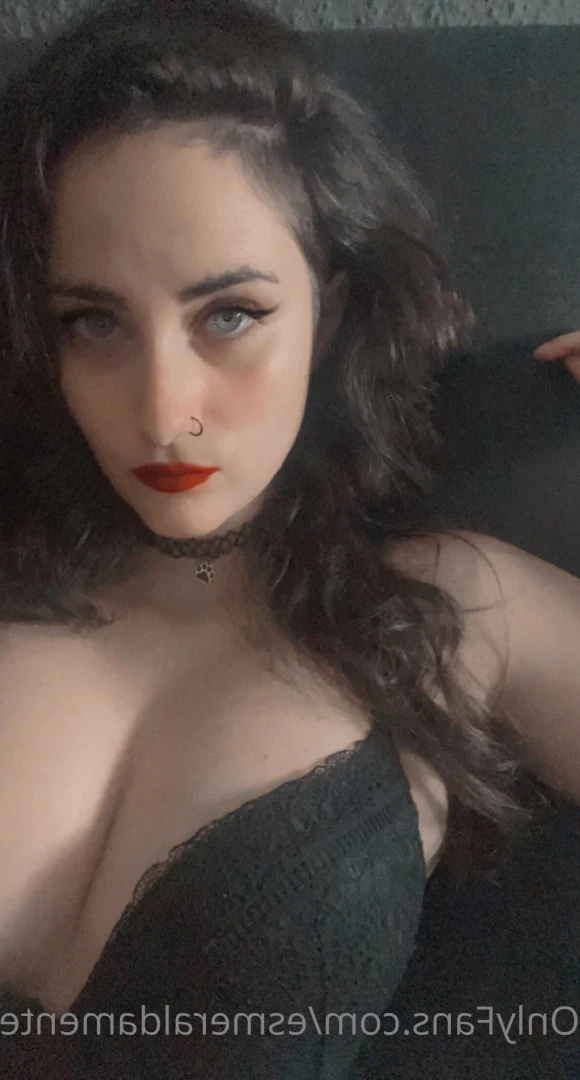 esmeraldamentee Onlyfans leaked photo 7593367 on Hotleaks.tv