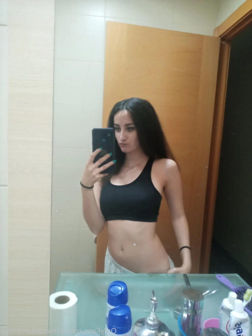 esmeraldamentee Onlyfans leaked photo 10506062 on Hotleaks.tv