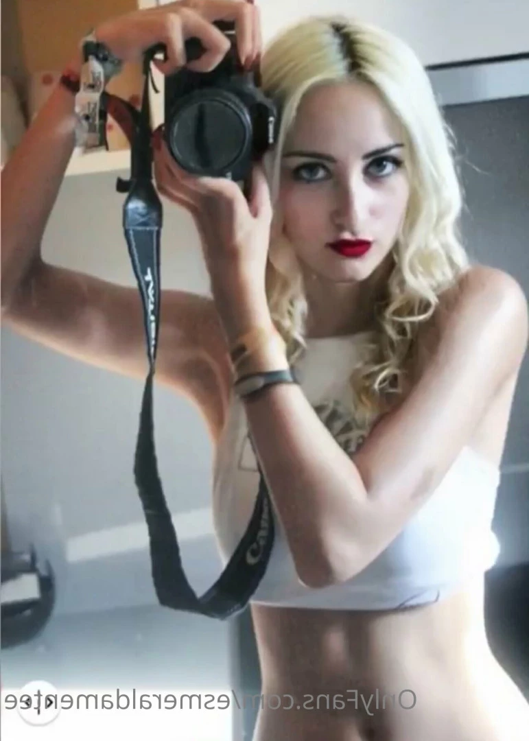 esmeraldamentee Onlyfans leaked photo 10506582 on Hotleaks.tv