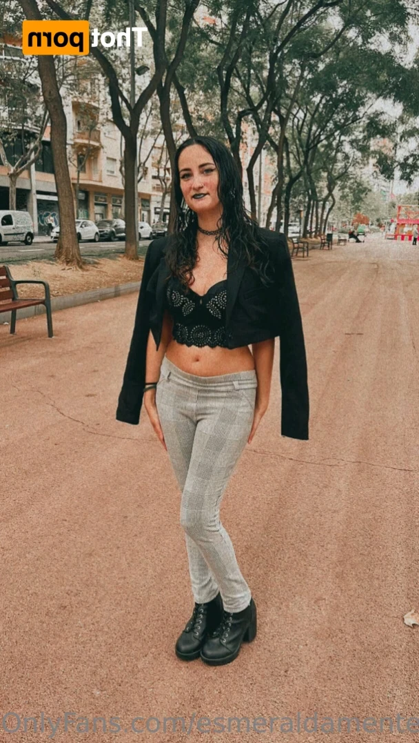 esmeraldamentee Onlyfans leaked photo 13856899 on Hotleaks.tv