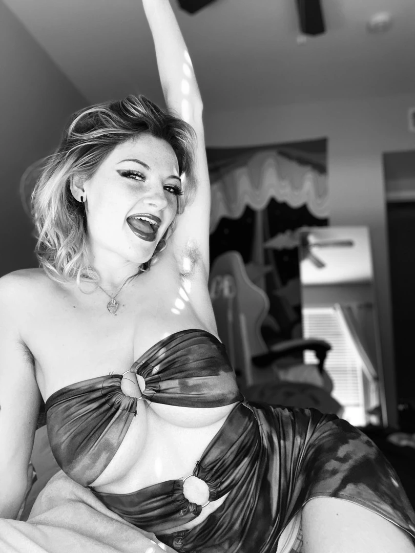 🥜Ethereal Lovebug🥜 [ ethereallovebug ] Onlyfans leaked photo 7327370 on Hotleaks.tv