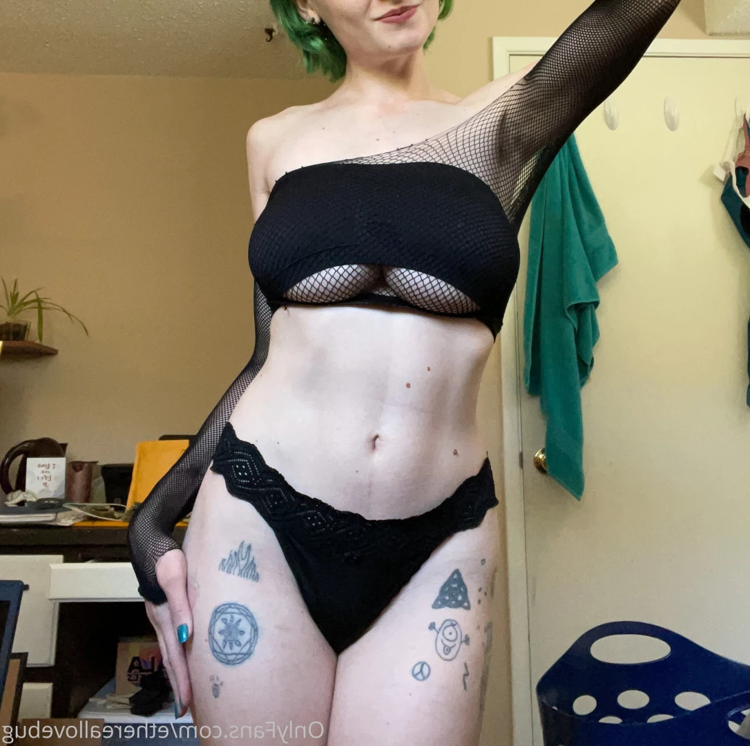 🥜Ethereal Lovebug🥜 [ ethereallovebug ] Onlyfans leaked photo 7347558 on Hotleaks.tv