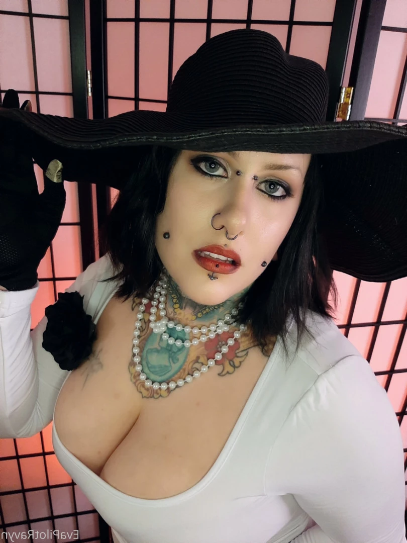 Ravyn (Top 12%) [ evapilotravyn ] Onlyfans leaked photo 7532044 on Hotleaks.tv
