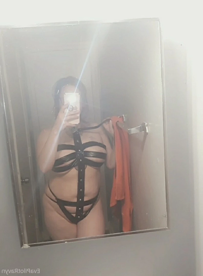 Ravyn (Top 12%) [ evapilotravyn ] Onlyfans leaked photo 7532488 on Hotleaks.tv