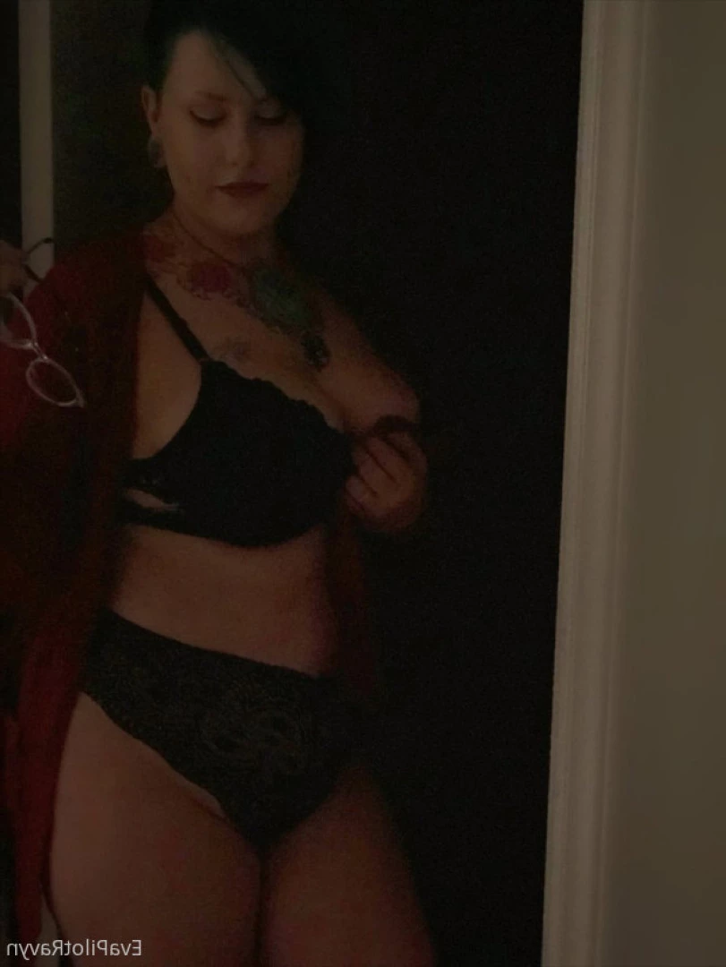 Ravyn (Top 12%) [ evapilotravyn ] Onlyfans leaked photo 7534042 on Hotleaks.tv