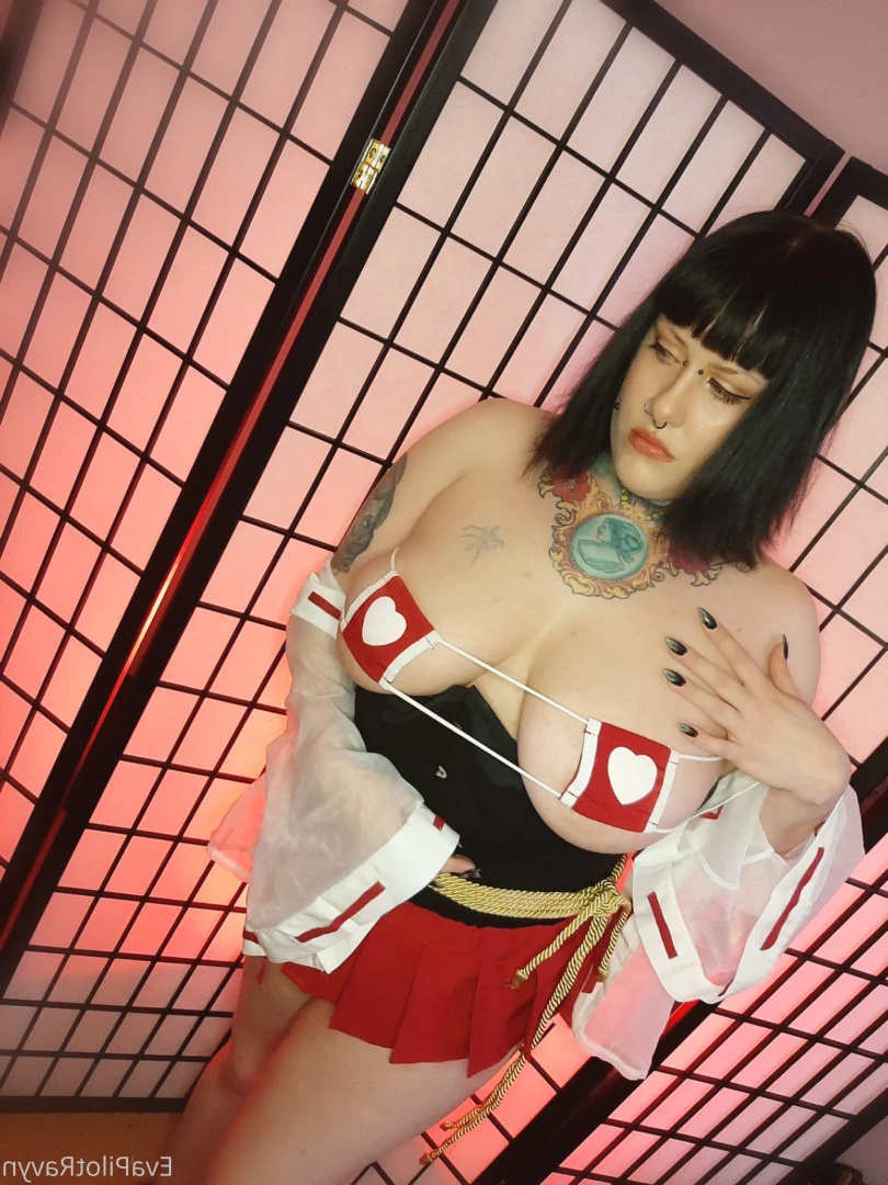 Ravyn (Top 12%) [ evapilotravyn ] Onlyfans leaked photo 7534552 on Hotleaks.tv