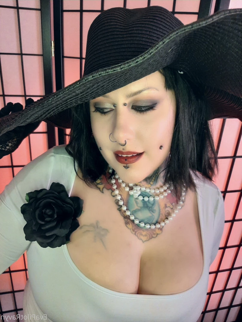 Ravyn (Top 12%) [ evapilotravyn ] Onlyfans leaked photo 7535184 on Hotleaks.tv