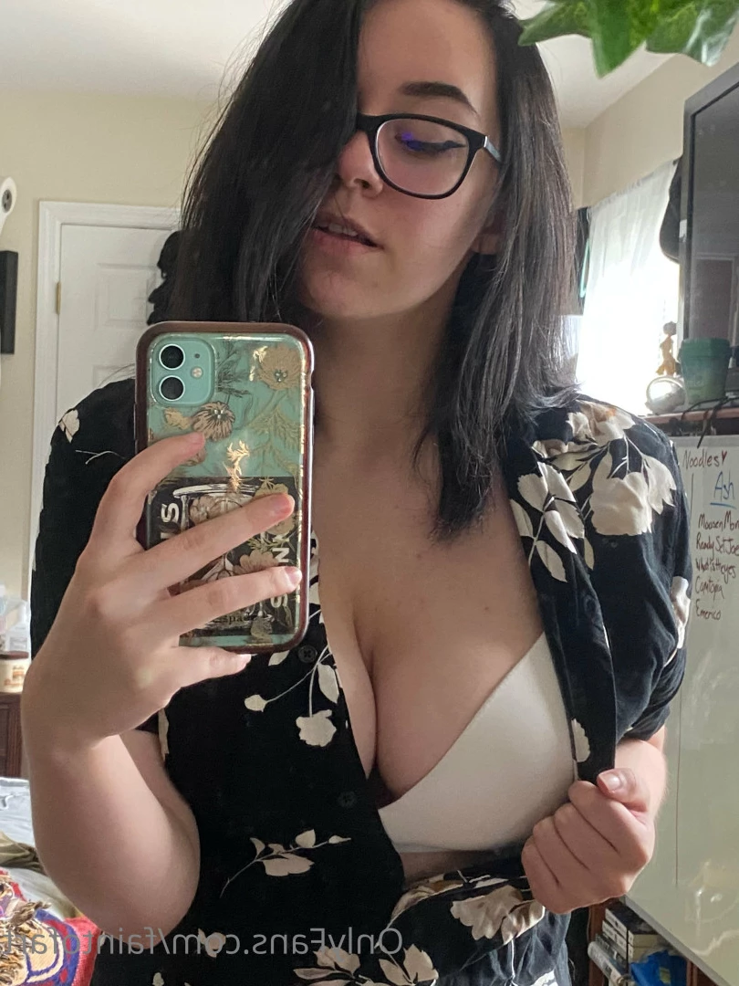 Ash [ faintofart ] Onlyfans leaked photo 7471379 on Hotleaks.tv