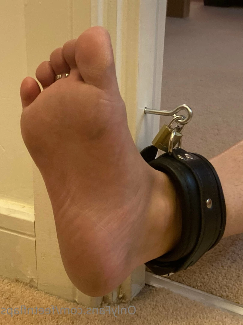 Emma [ feetnflaps ] Onlyfans leaked photo 7660998 on Hotleaks.tv