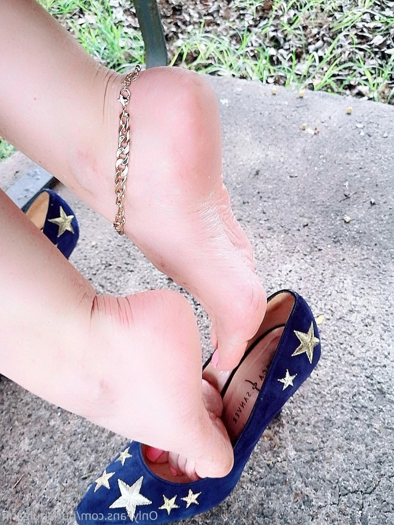 Nuria [ feetvampire ] Onlyfans leaked photo 7098786 on Hotleaks.tv