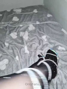 10890192