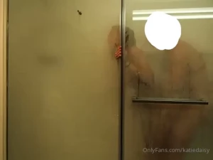 𝒦𝒶𝓉𝒾ℯ [ katiedaisy ] Onlyfans leaked video 1575289 on Hotleaks.tv