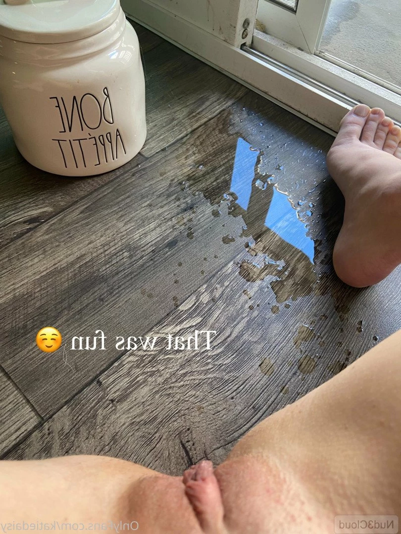 𝒦𝒶𝓉𝒾ℯ [ katiedaisy ] Onlyfans leaked photo 593802 on Hotleaks.tv
