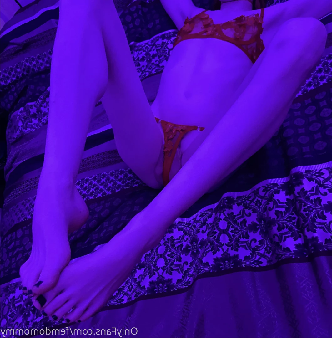 𝐹𝑒𝓂𝒹𝑜𝓂𝑜𝓂𝓂𝓎 [ femdomommy ] Onlyfans leaked photo 7712828 on Hotleaks.tv