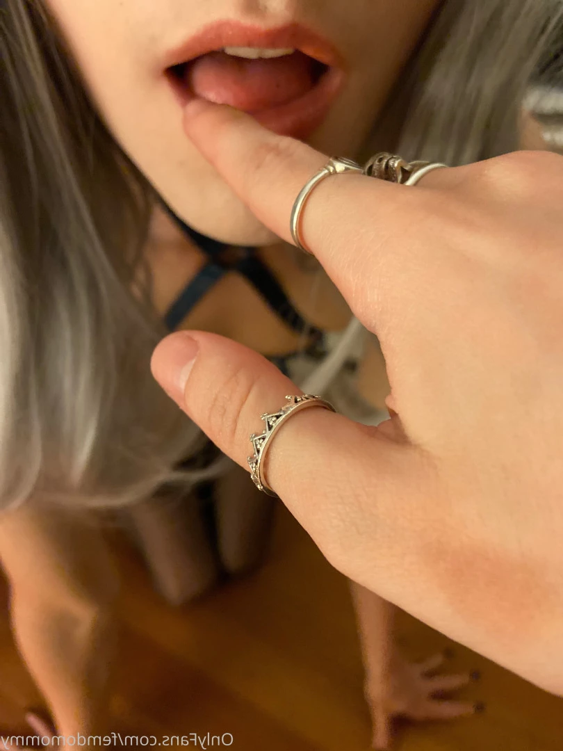 𝐹𝑒𝓂𝒹𝑜𝓂𝑜𝓂𝓂𝓎 [ femdomommy ] Onlyfans leaked photo 7713666 on Hotleaks.tv