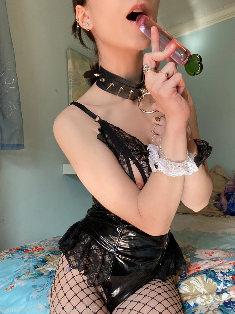 𝐹𝑒𝓂𝒹𝑜𝓂𝑜𝓂𝓂𝓎 [ femdomommy ] Onlyfans leaked photo 7717254 on Hotleaks.tv