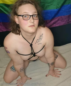 12077122