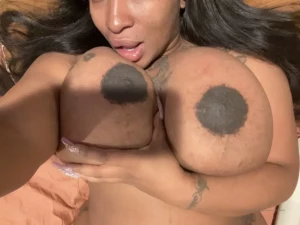 LITTLE MISS GOOD COOCHIE  🧚🏽‍♀️⚠️💦 [ fineassmercedes ] Onlyfans leaked video 7651225 on Hotleaks.tv