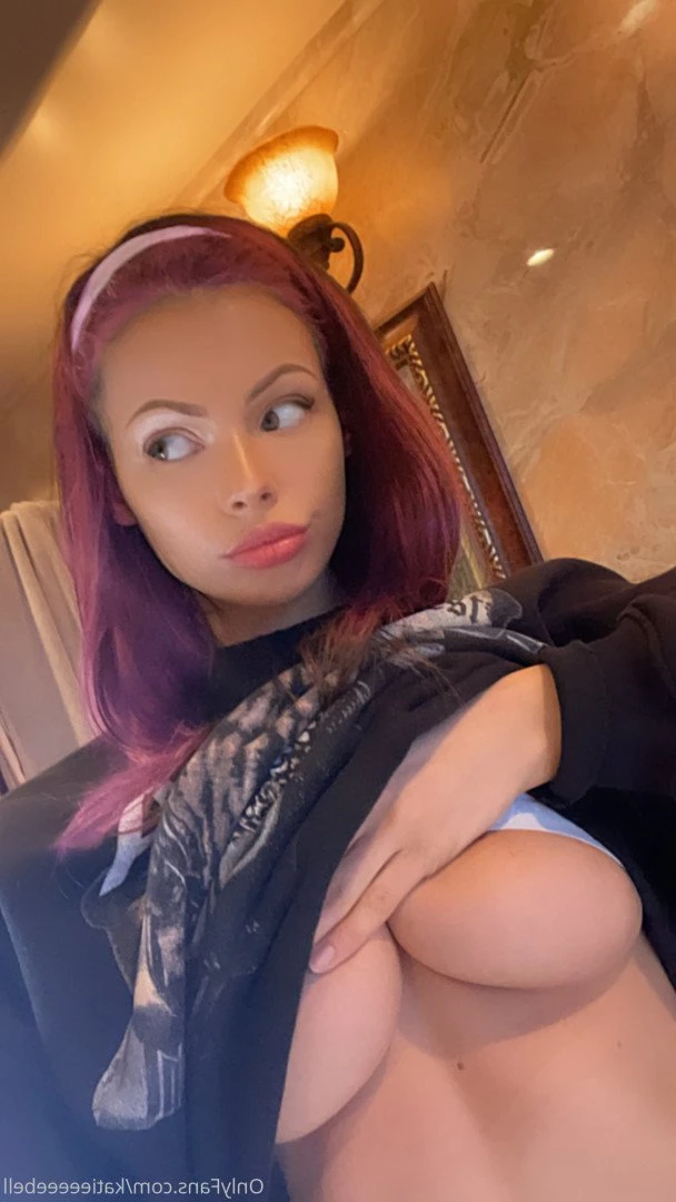 Katie Bell 🦋 [ katieeeeebell ] Onlyfans leaked photo 593911 on Hotleaks.tv