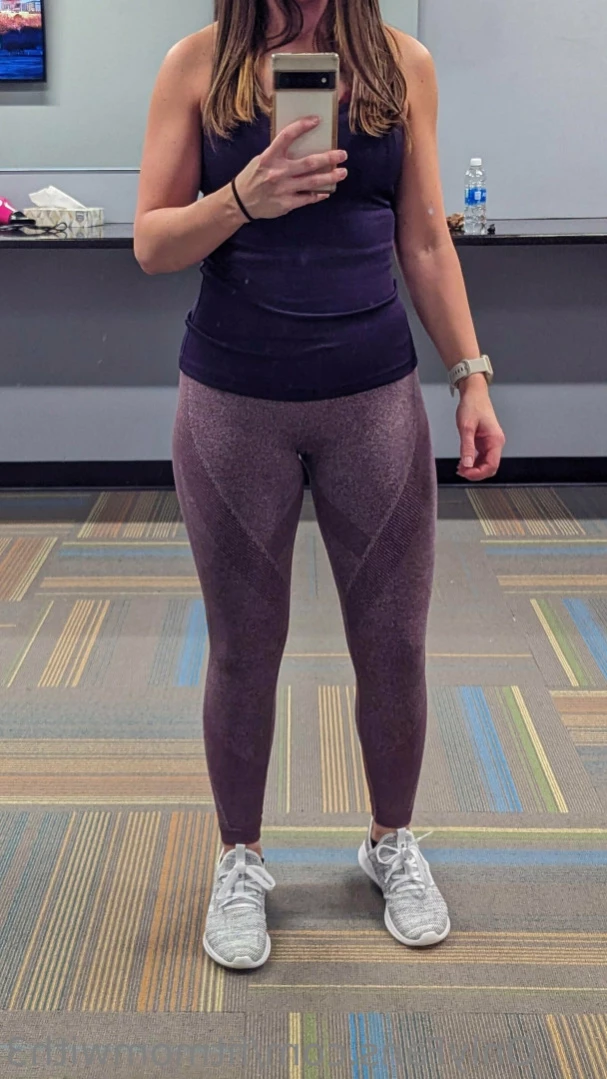 Fit mom [ fitmomwith3 ] Onlyfans leaked photo 11053041 on Hotleaks.tv