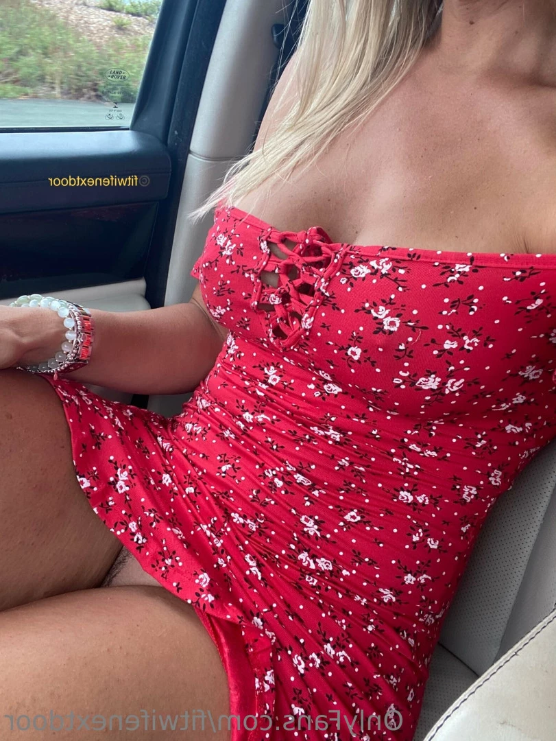 naughtywife [ fitwifenextdoor ] Onlyfans leaked photo 7158716 on Hotleaks.tv
