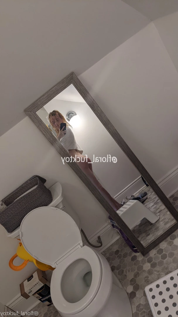 your floral fucktoy [ floral_fucktoy ] Onlyfans leaked photo 7668311 on Hotleaks.tv