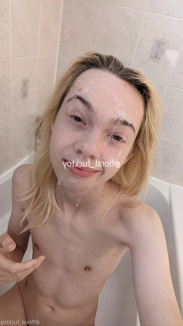 your floral fucktoy [ floral_fucktoy ] Onlyfans leaked photo 7668436 on Hotleaks.tv
