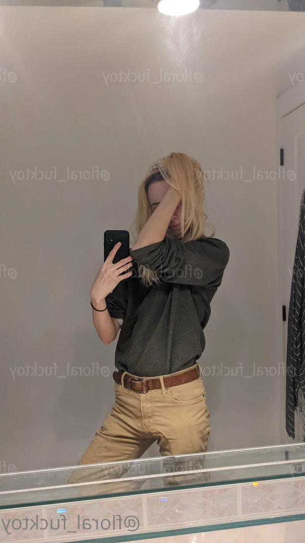 your floral fucktoy [ floral_fucktoy ] Onlyfans leaked photo 7668484 on Hotleaks.tv