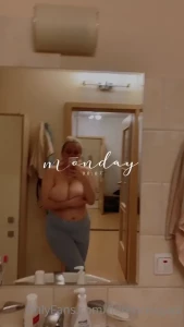 7635334