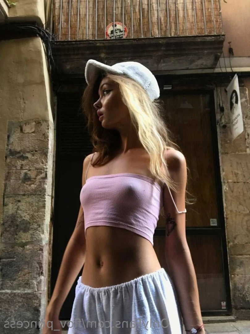 Mini Princess 💖 [ flov_princess ] Onlyfans leaked photo 10551350 on Hotleaks.tv