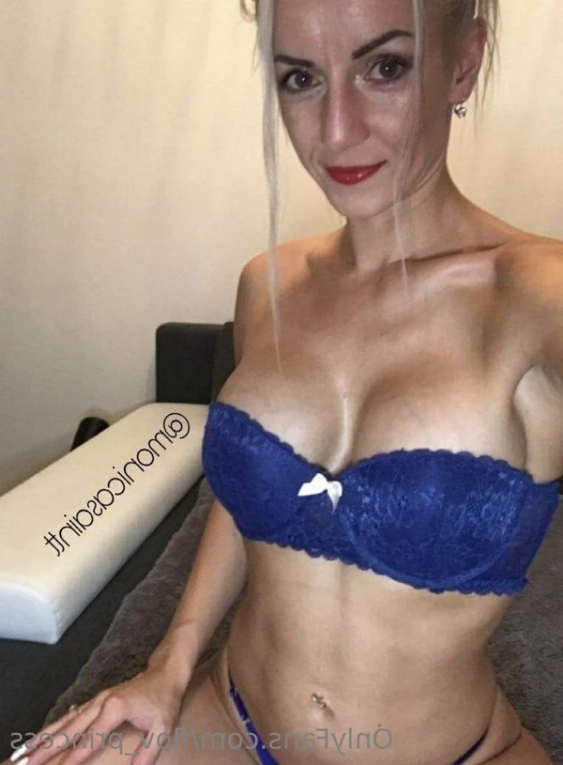 Mini Princess 💖 [ flov_princess ] Onlyfans leaked photo 10552550 on Hotleaks.tv
