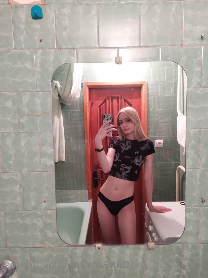 Mini Princess 💖 [ flov_princess ] Onlyfans leaked photo 10553235 on Hotleaks.tv