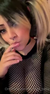7633586