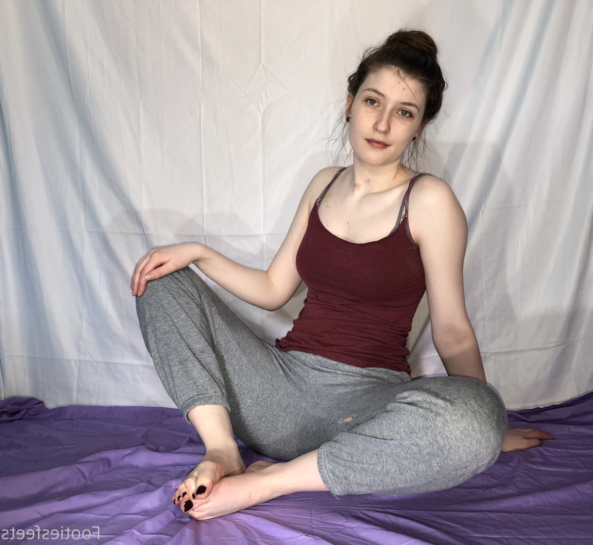Delilah [ footiesfeets ] Onlyfans leaked photo 7414444 on Hotleaks.tv