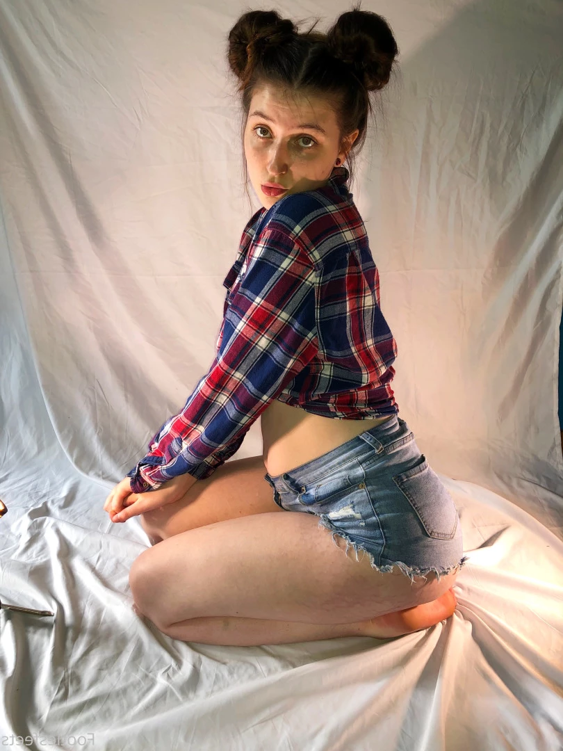 Delilah [ footiesfeets ] Onlyfans leaked photo 7416014 on Hotleaks.tv