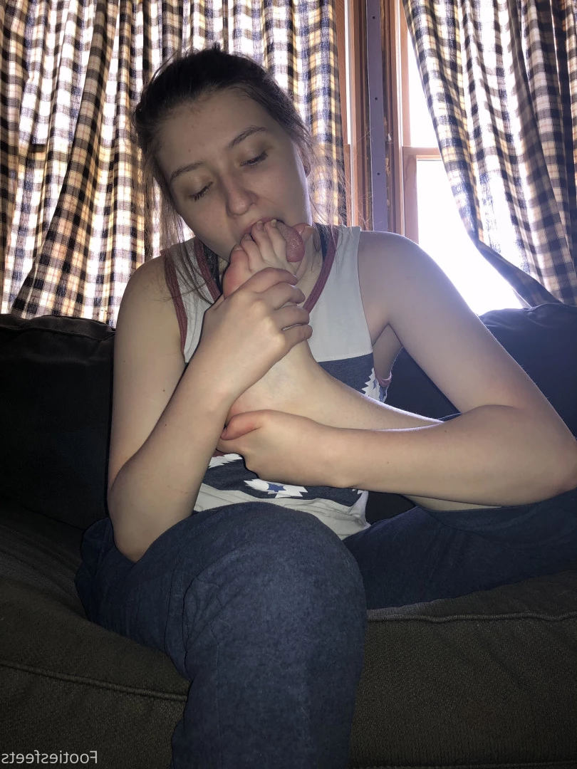 Delilah [ footiesfeets ] Onlyfans leaked photo 7420340 on Hotleaks.tv