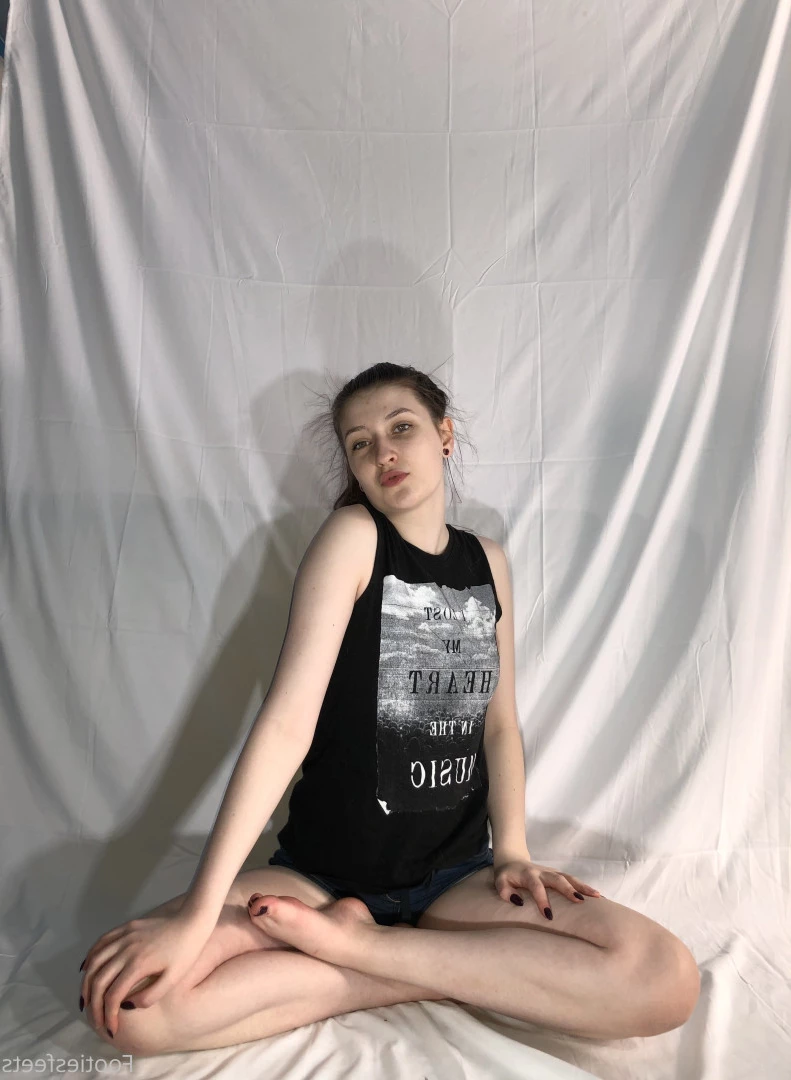 Delilah [ footiesfeets ] Onlyfans leaked photo 7425690 on Hotleaks.tv