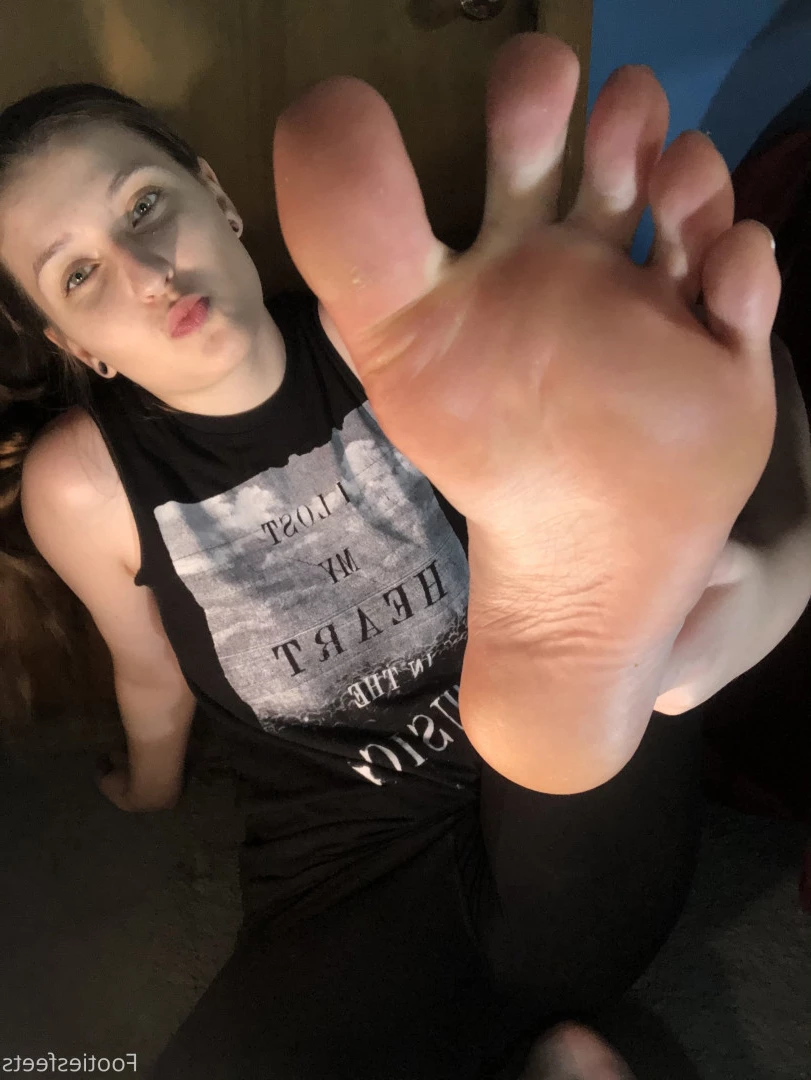 Delilah [ footiesfeets ] Onlyfans leaked photo 7426794 on Hotleaks.tv