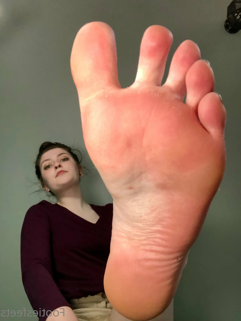 Delilah [ footiesfeets ] Onlyfans leaked photo 7427614 on Hotleaks.tv
