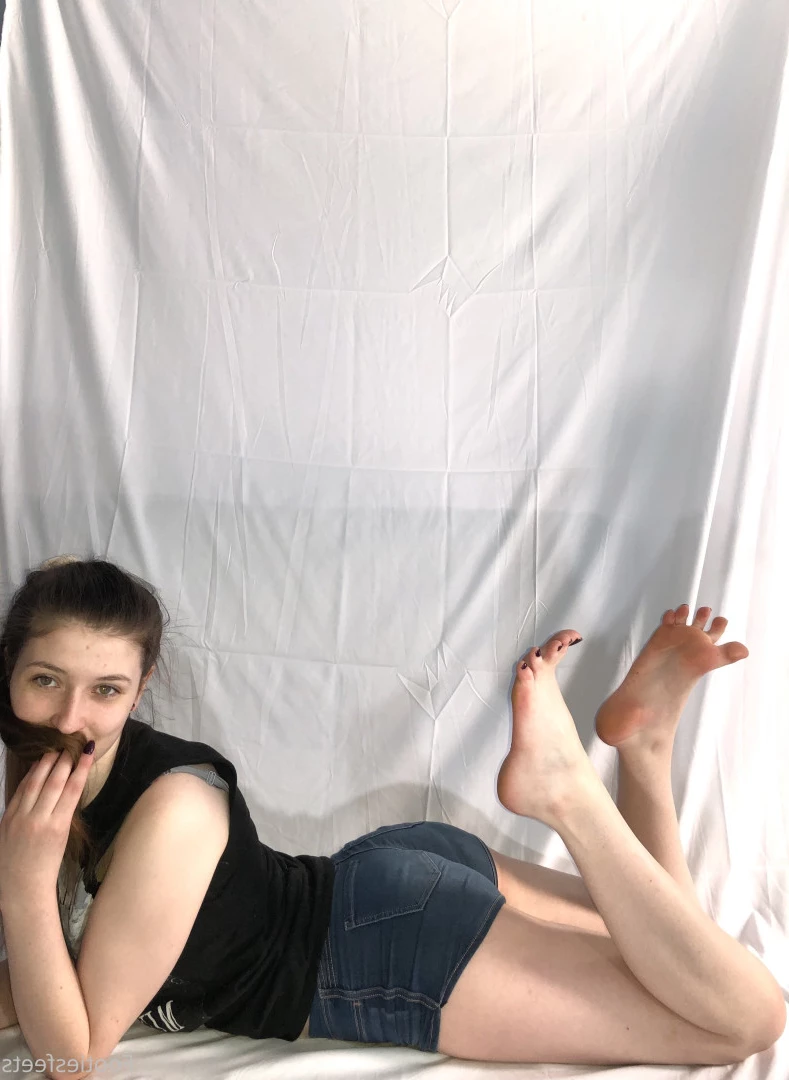 Delilah [ footiesfeets ] Onlyfans leaked photo 7428215 on Hotleaks.tv